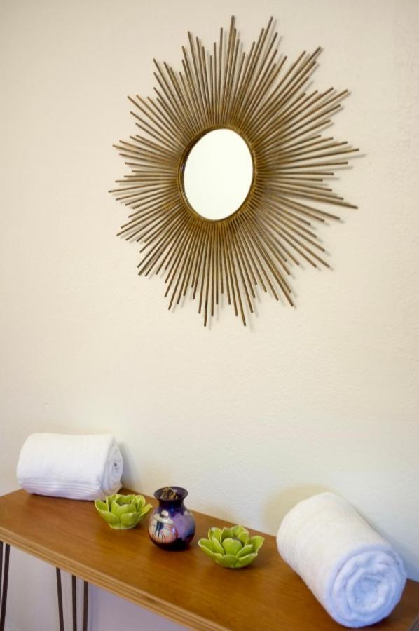 Twin Palms Desert Getaway - Jacuzzi, Fire Pit, Meditation Room & More Joshua Tree Dış mekan fotoğraf