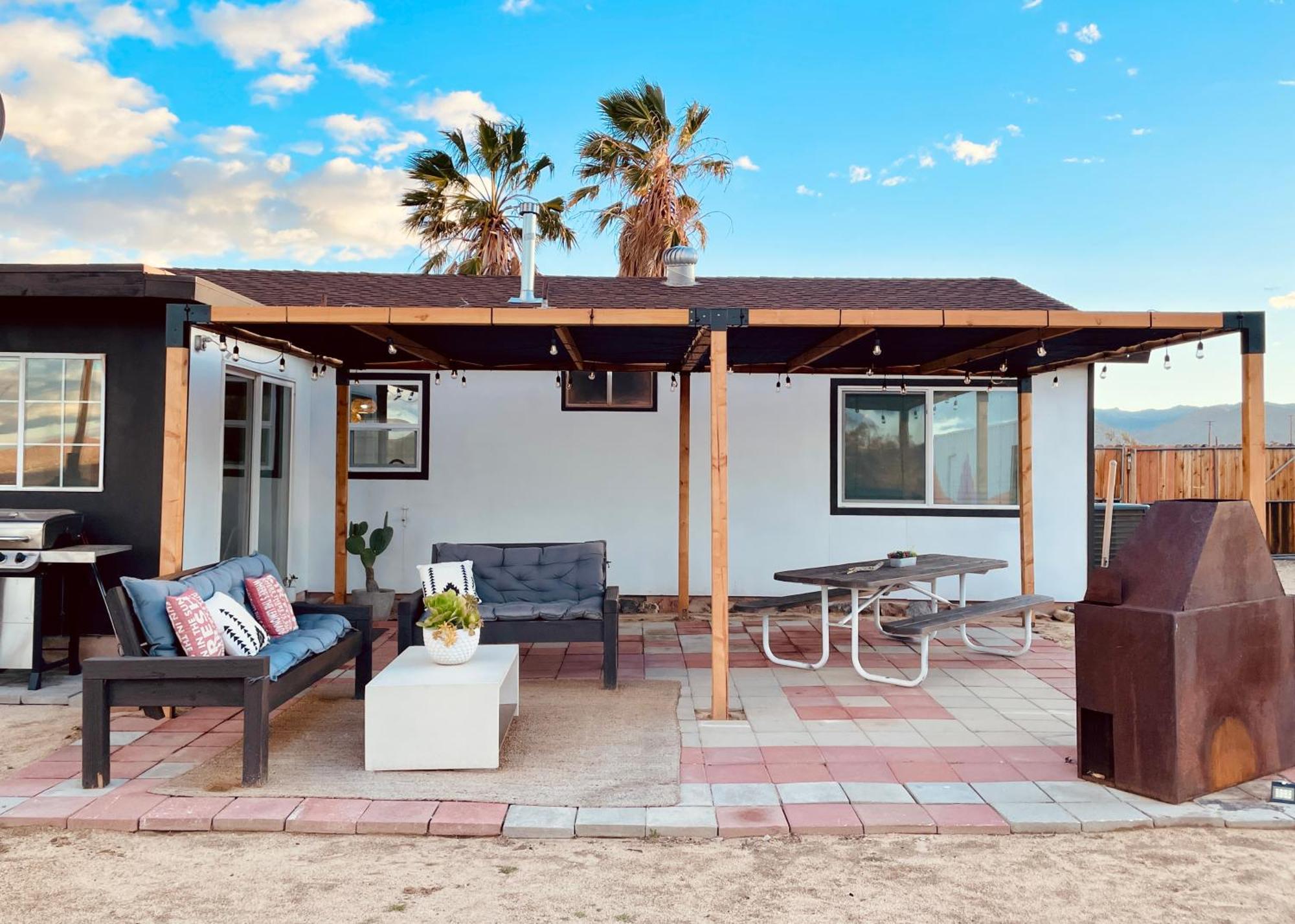 Twin Palms Desert Getaway - Jacuzzi, Fire Pit, Meditation Room & More Joshua Tree Dış mekan fotoğraf